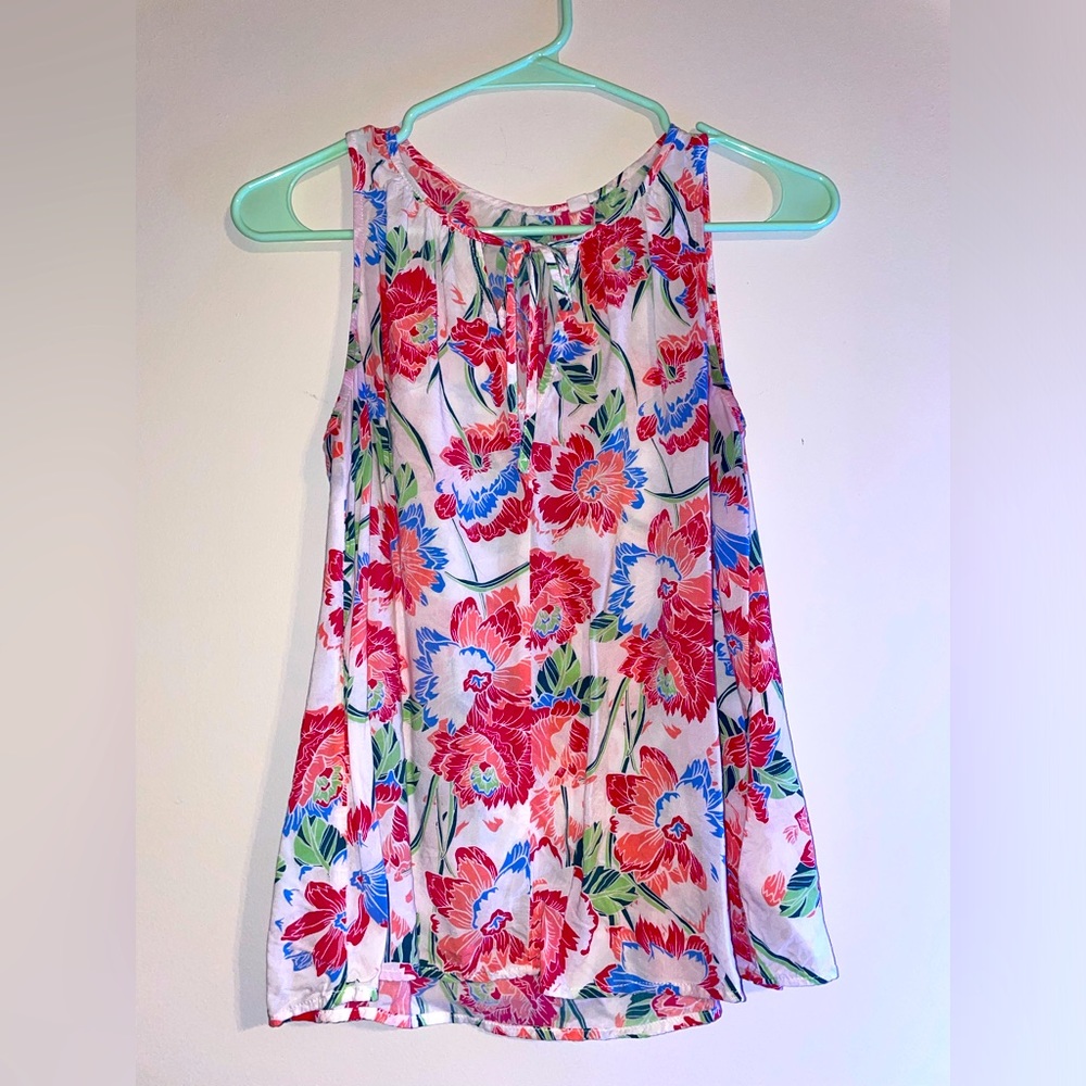 Women’s Floral Sleeveless Blouse with Tie